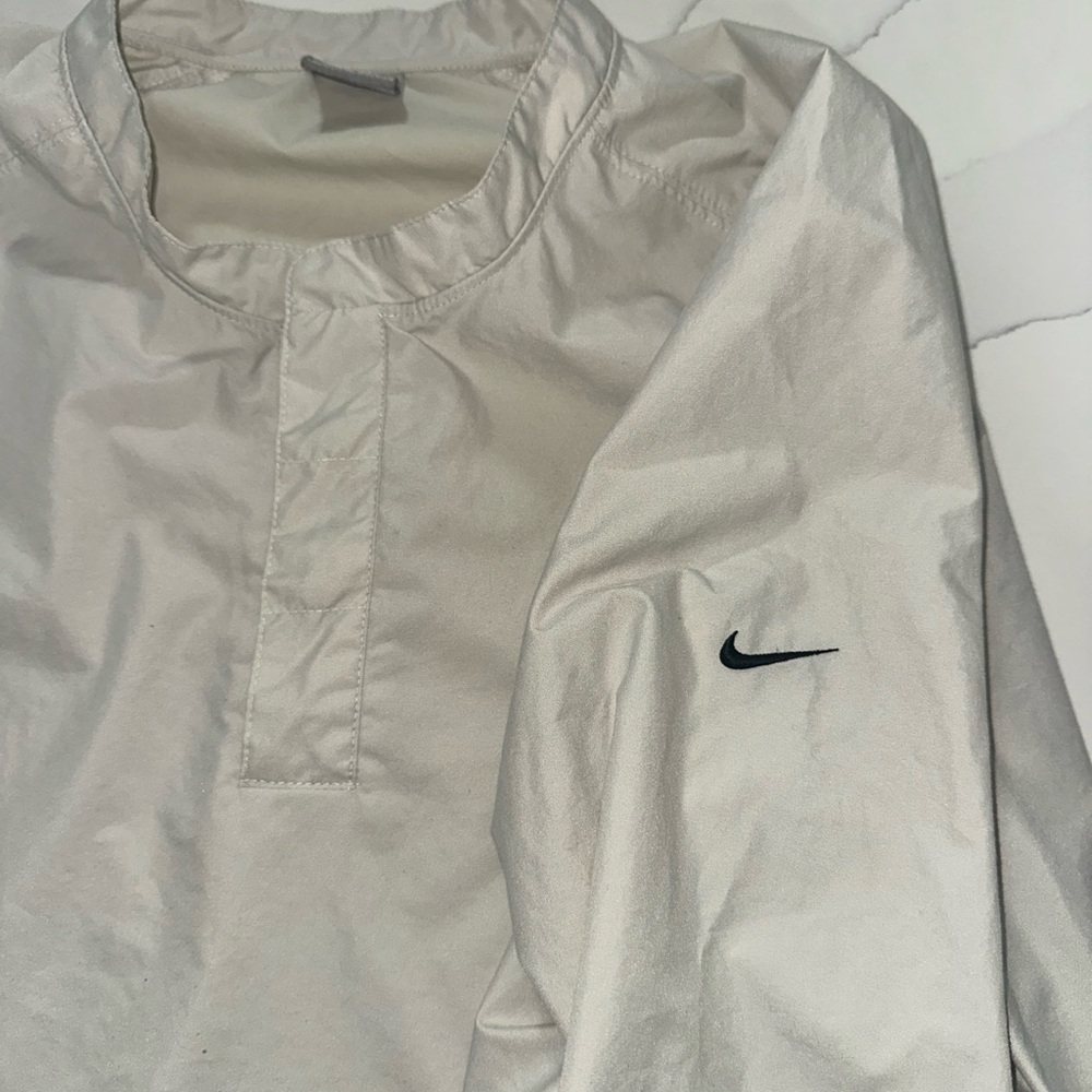 Nike Men's Cream Shirt
